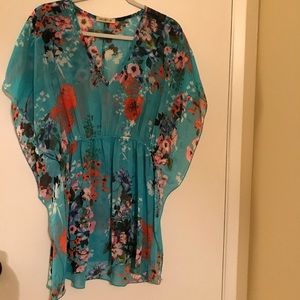 Arden B floral print batwing blouse